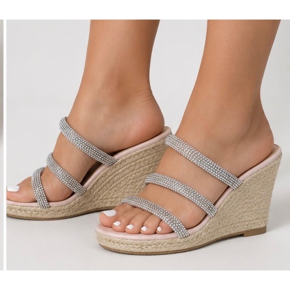 Truffle Collection Women Pink Rhinestone Espadrille Wedge Sandals Size 9